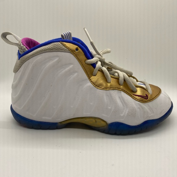 peanut butter foamposite
